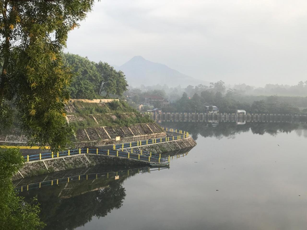 Omah Kenangan At Seven Trumpets Resort Maguwo 外观 照片
