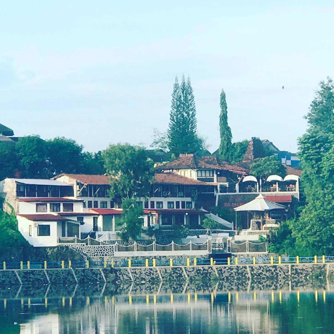 Omah Kenangan At Seven Trumpets Resort Maguwo 外观 照片