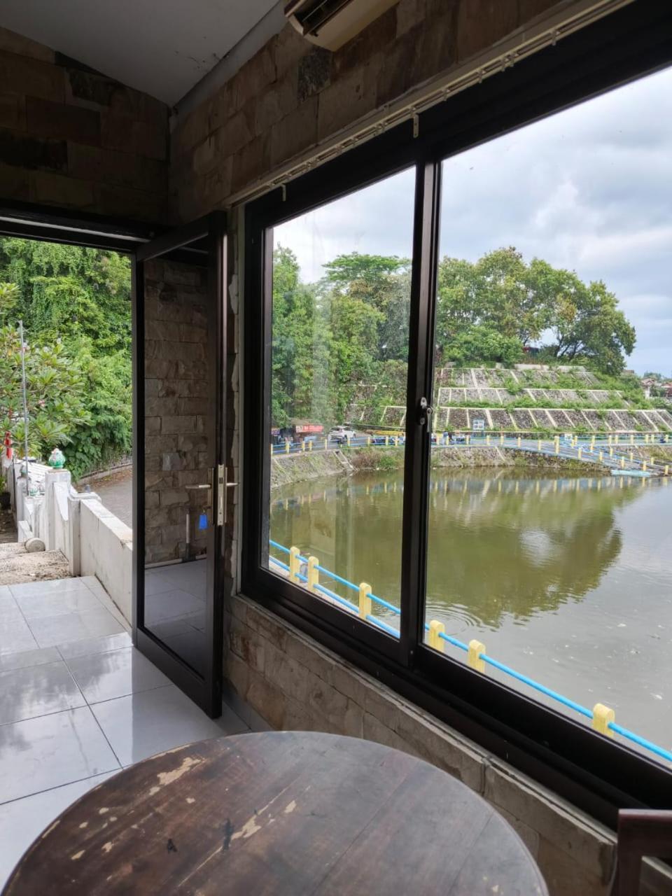 Omah Kenangan At Seven Trumpets Resort Maguwo 外观 照片