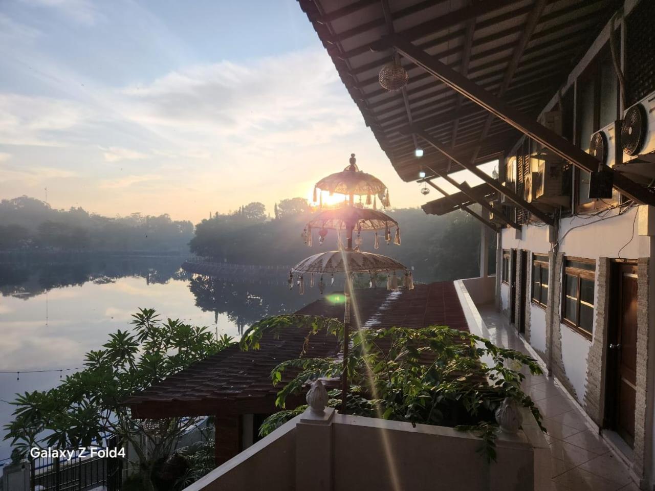 Omah Kenangan At Seven Trumpets Resort Maguwo 外观 照片