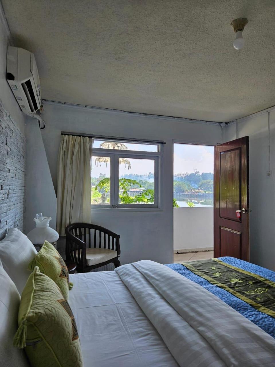 Omah Kenangan At Seven Trumpets Resort Maguwo 外观 照片